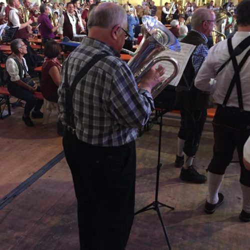 8d759b76-8785-4aea-9b98-2a46169913c6